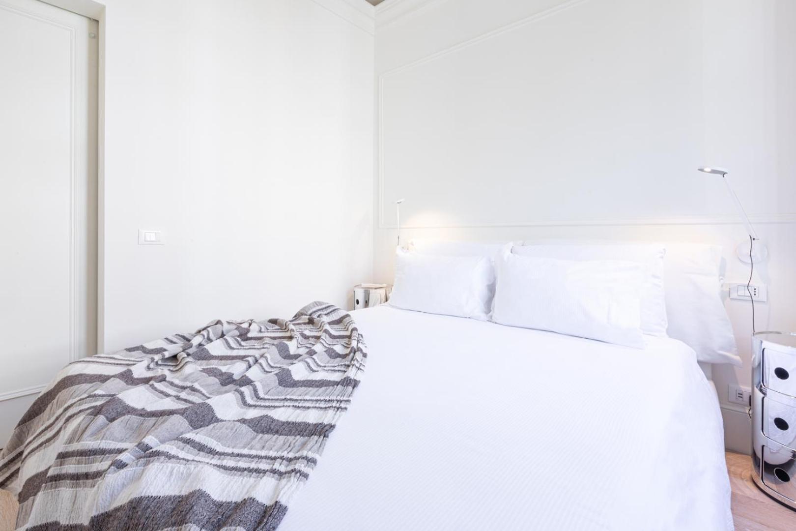 Centrale Suite With Balcony - Top Collection Milán Exterior foto